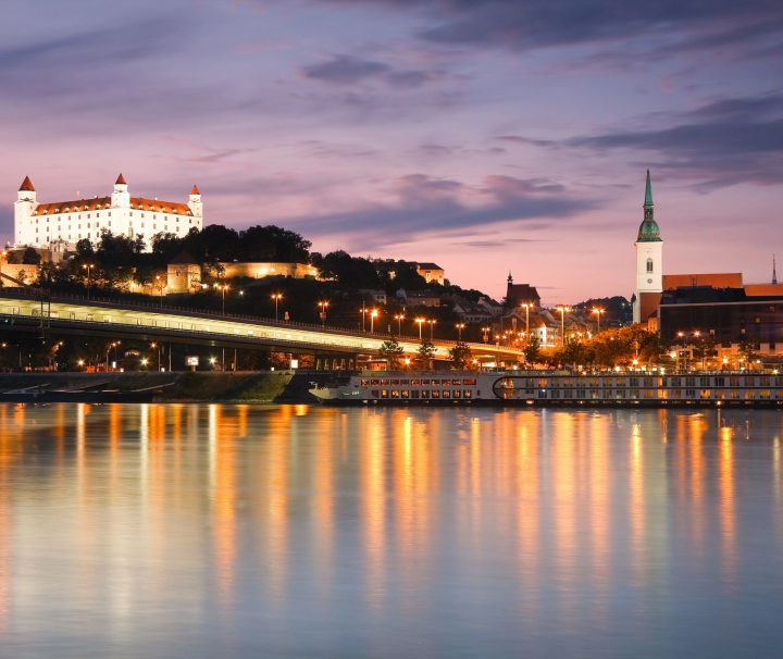 БУДАПЕЩА-ВИЕНА- ПРАГА-БРАТИСЛАВА- -АЛБА ЮЛИЯ ЕКСКУРЗИЯ ЗА ЦЕНИТЕЛИ- ЦЕНТРАЛНА ЕВРОПА